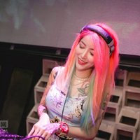 當dj向dj要音樂時